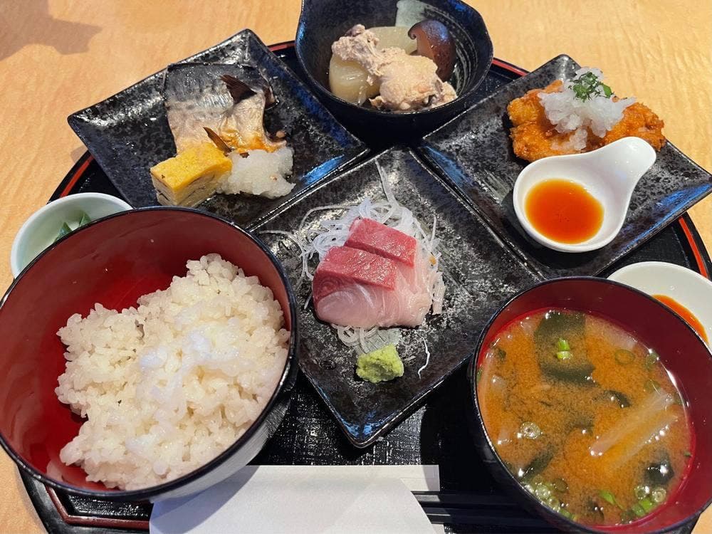 築地魚よし
