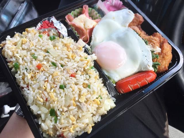 弁当定食の中ちゃん - サブ画像1