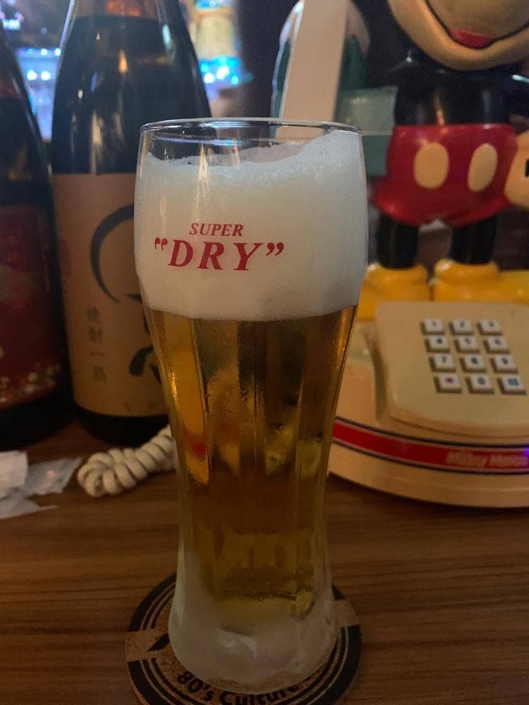 CAFE BAR ハチマル