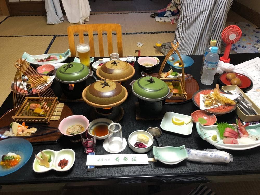 青巒荘