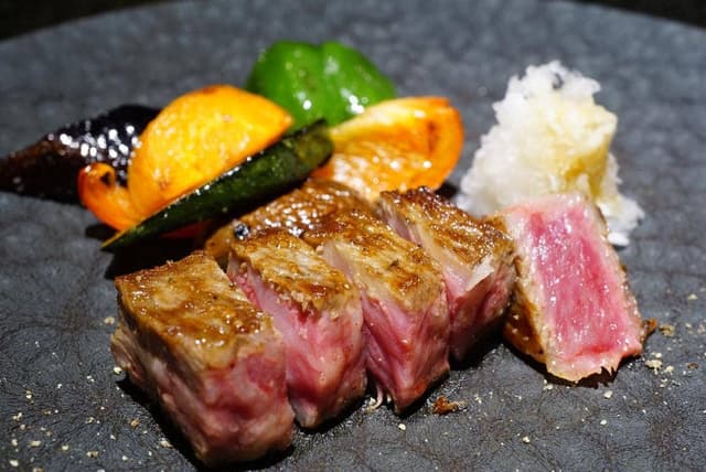 神楽坂 鉄板焼 向日葵 - サブ画像1