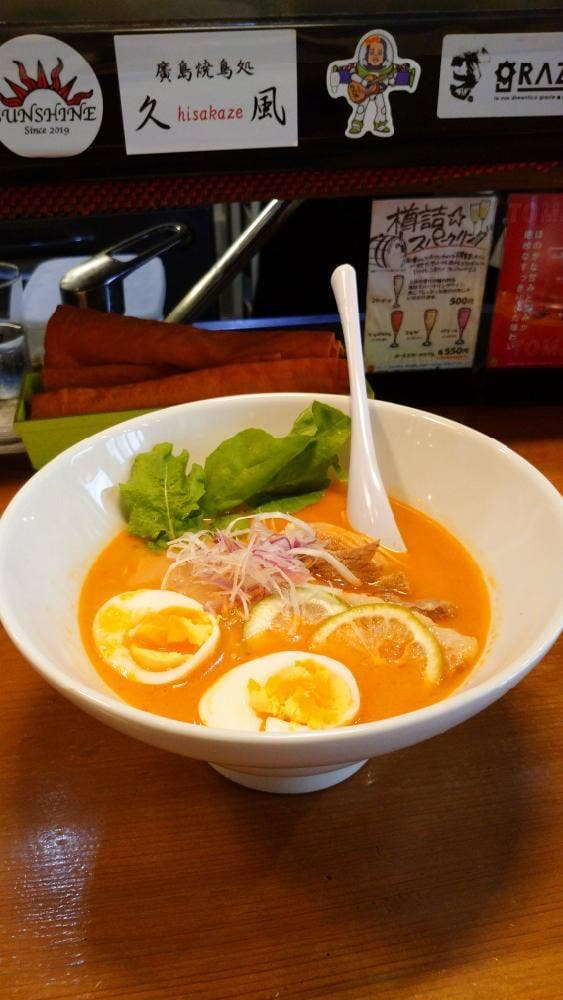 路地裏タパス イシオカ