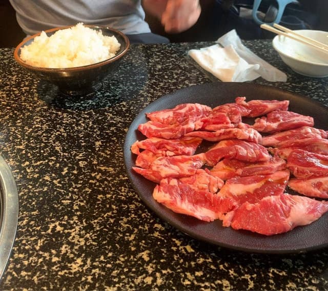 焼肉スエヒロ館 鴻巣店 - サブ画像1
