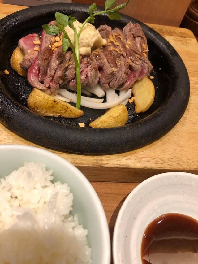 宮崎ステーキハウス 霧峰 川崎アゼリア店 - サブ画像3