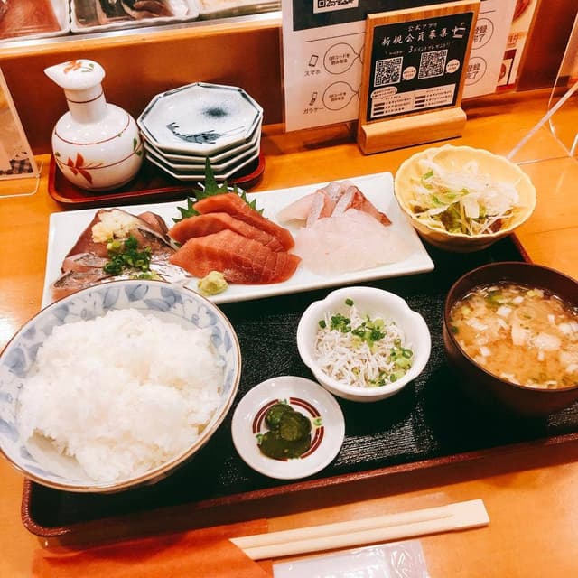 豊洲 すし本 - サブ画像2