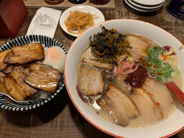 ラーメン一興 久万ノ台店 - サブ画像2