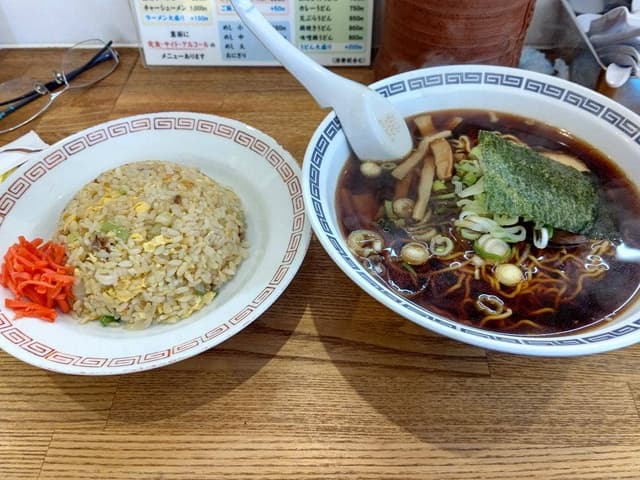 競艇ラーメン うをとよ - サブ画像3