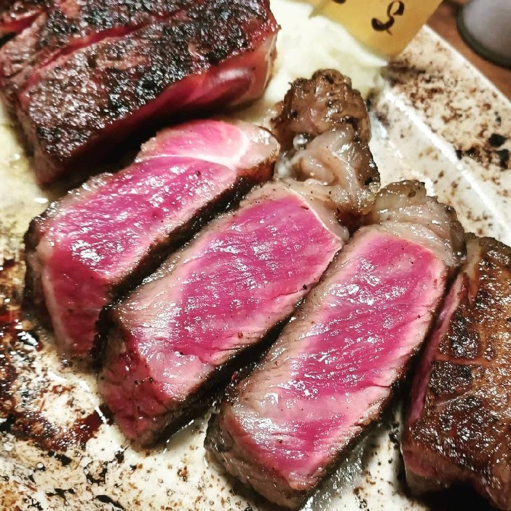 練馬熟成肉団 肉賊カウぼーず
