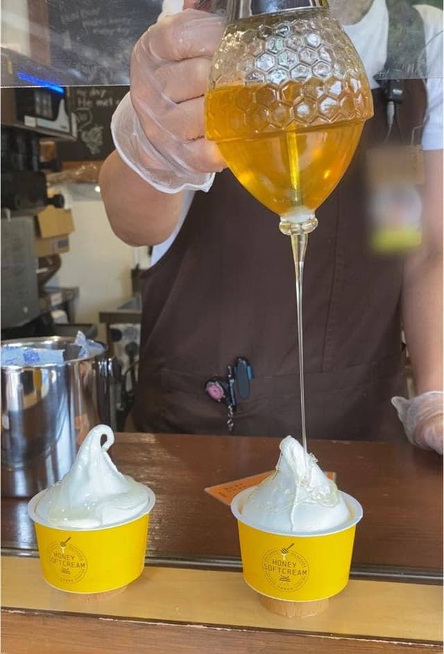 長坂養蜂場 はちみつスイーツアトリエ - サブ画像1