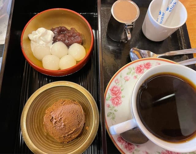 葉山珈琲 珈の香 八戸ノ里駅前店 - サブ画像2