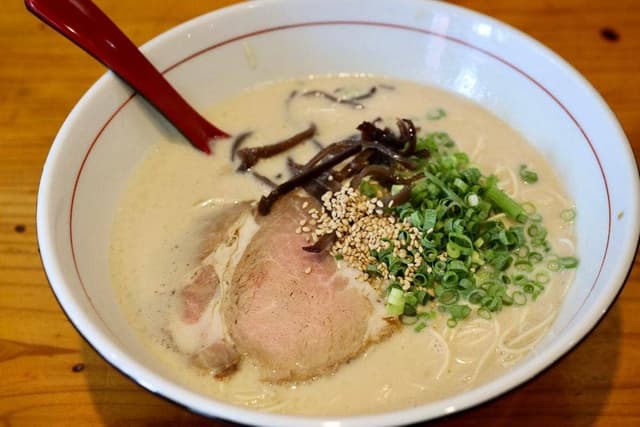 博多ラーメン 亀八 - サブ画像2