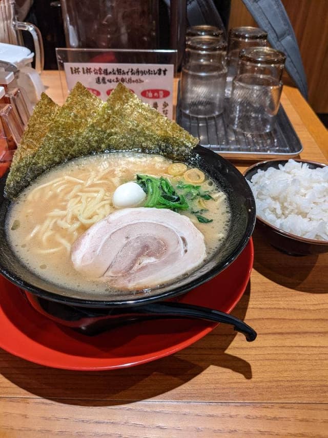 横浜家系ラーメン 角蔵家 - サブ画像2