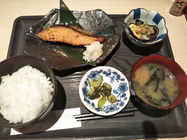 鮮魚 地酒 肴 魚晴 - サブ画像2