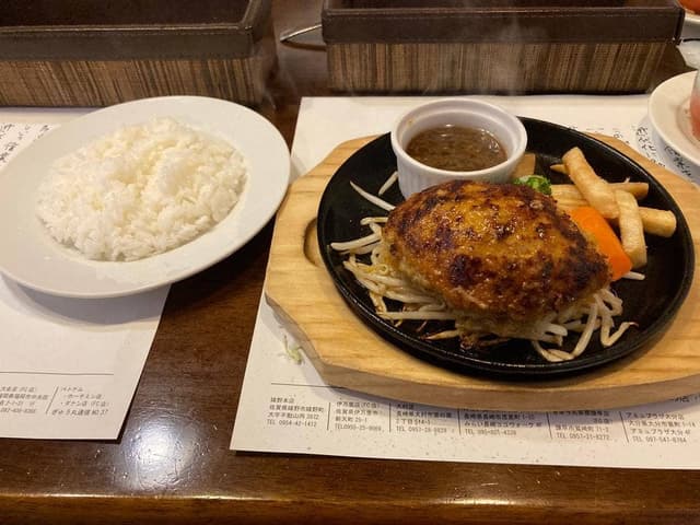 レストランぎゅう丸嬉野本店 - サブ画像2