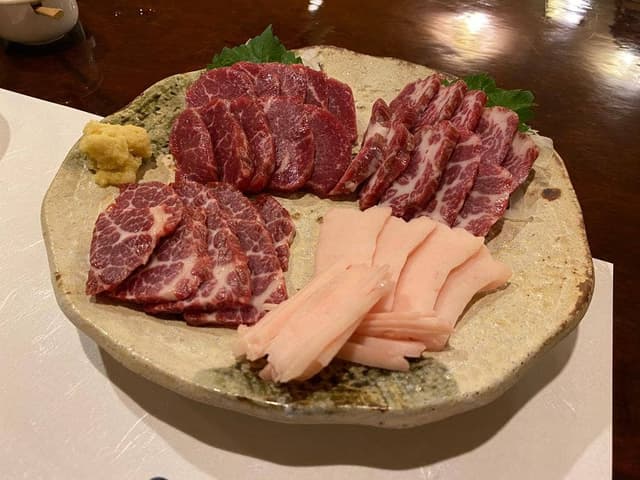 馬肉料理 吉兆 青森店 - サブ画像3