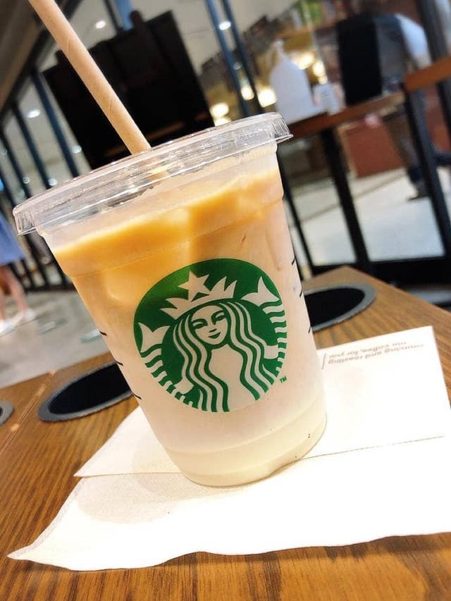 スターバックス コーヒー 梅田HEP FIVE店 - サブ画像2