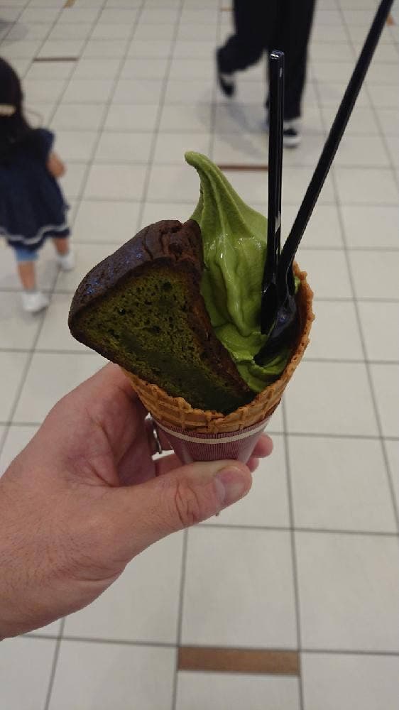 nana's green tea ダイバーシティ東京プラザ店