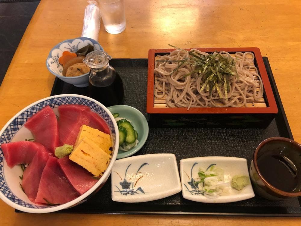 天ぷら 生そば なかだや
