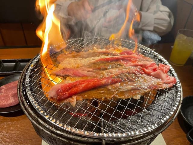 国産牛焼肉食べ放題 肉匠坂井 赤祖父店 - サブ画像1