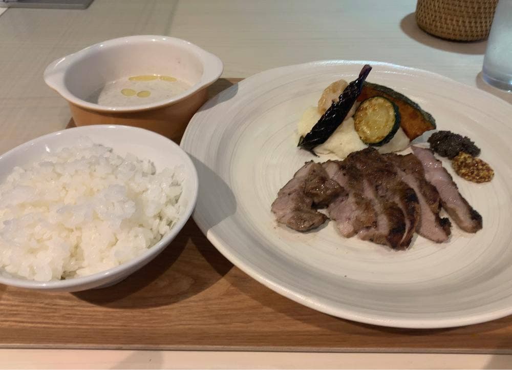 M's cafe & T-kitchen