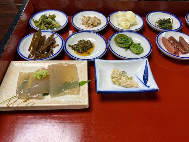 三頭山荘 - サブ画像1
