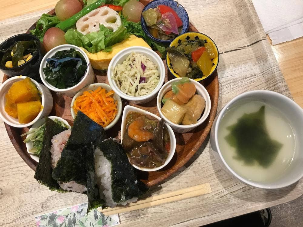 丹霞堂 富山駅前店