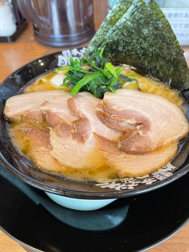 横浜家系ラーメン 町田商店 京都東インター店 - サブ画像1