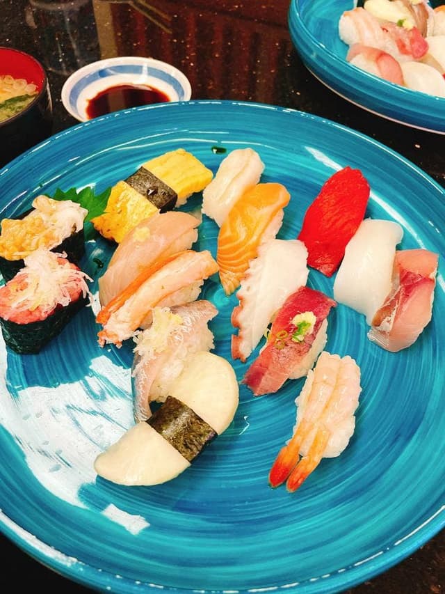 氷見きときと寿し婦中有沢店 - サブ画像1