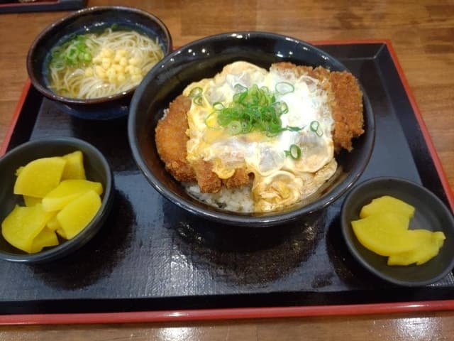 かつ丼 吉兵衛 今津港町店 - サブ画像2