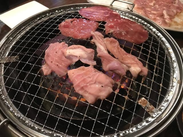 和田屋がっちゃがちゃ本店 - サブ画像1