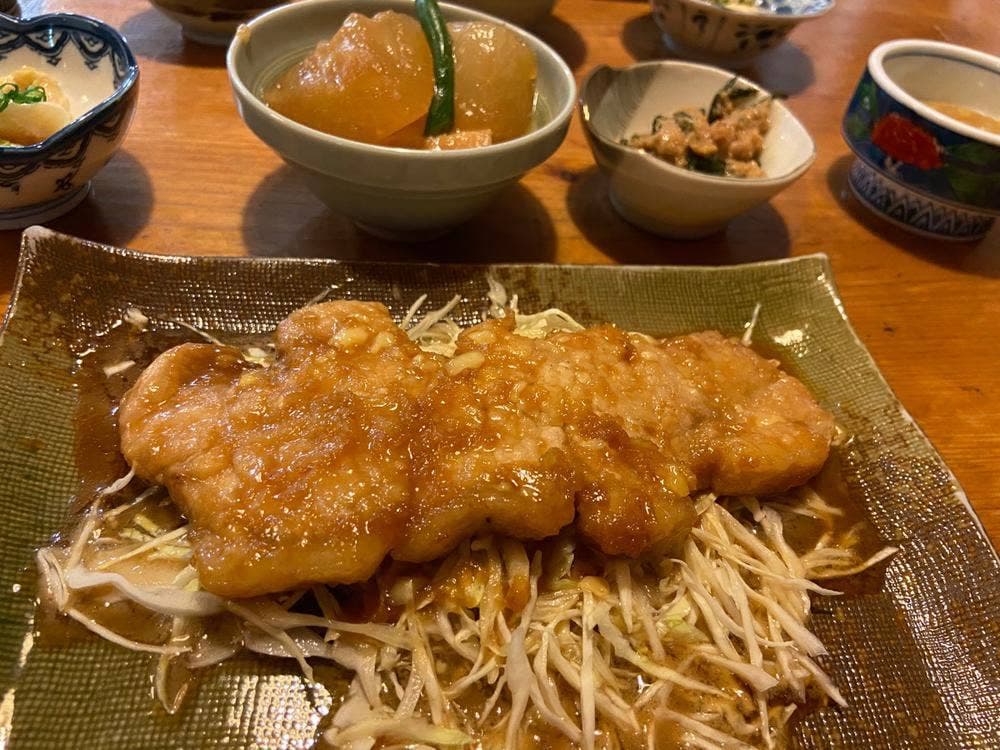鱗屋