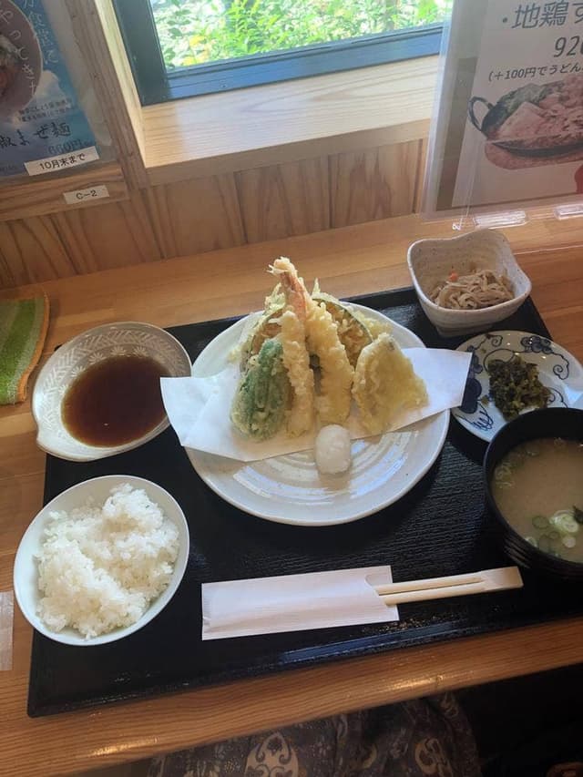 ヤマタカ食堂 - サブ画像3