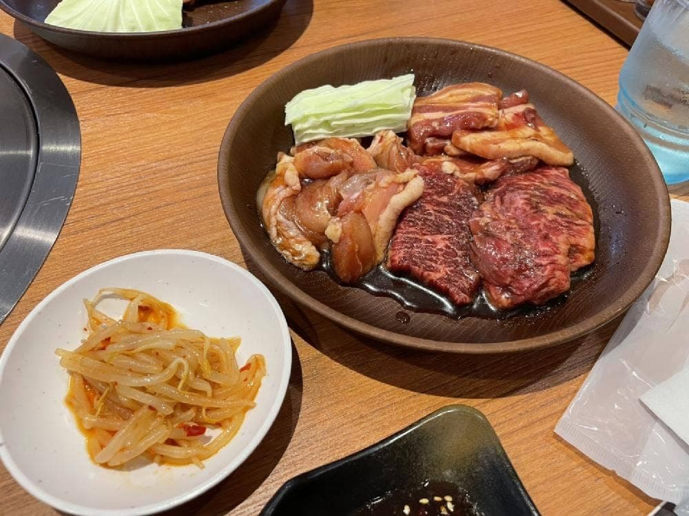 焼肉 はなび