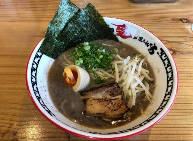 とんこつ愛があふれてる ラーメン とりこ - サブ画像3