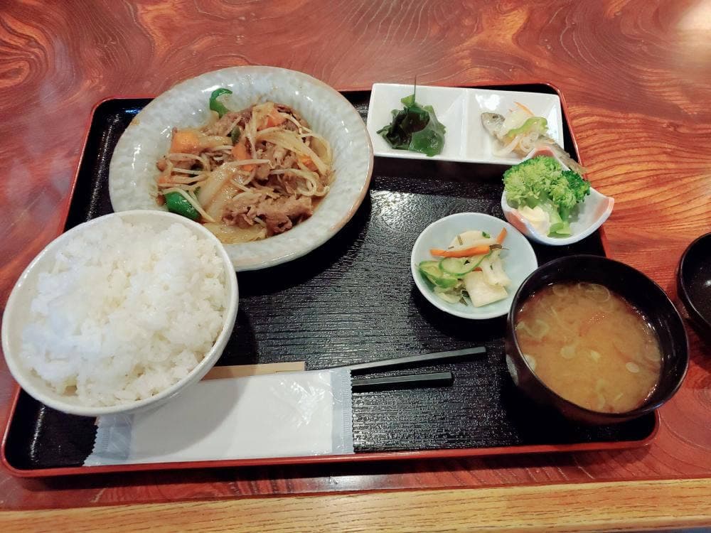 ふる里料理 つる屋