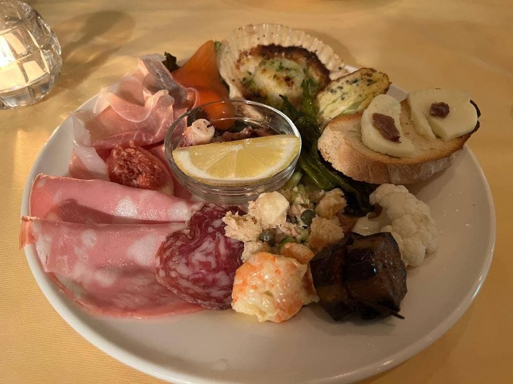 イタリア料理 エッセ