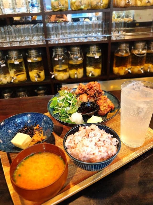 プレミアムレモンサワー専門店 go-go - サブ画像1