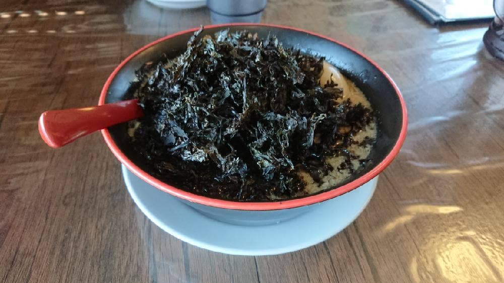 煮干しらあめん 燕黒