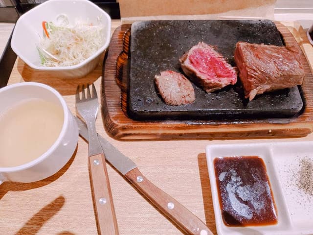 モンスターグリル ミッテン府中店 - サブ画像2