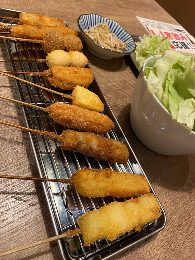 鉄なべ餃子と串揚げ 大衆酒場 みのる - サブ画像2