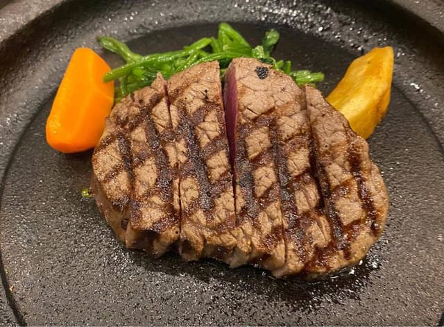 備長炭ステーキ炉sakai - サブ画像1