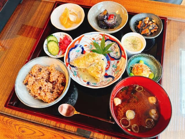 サカカンカフェ - サブ画像3