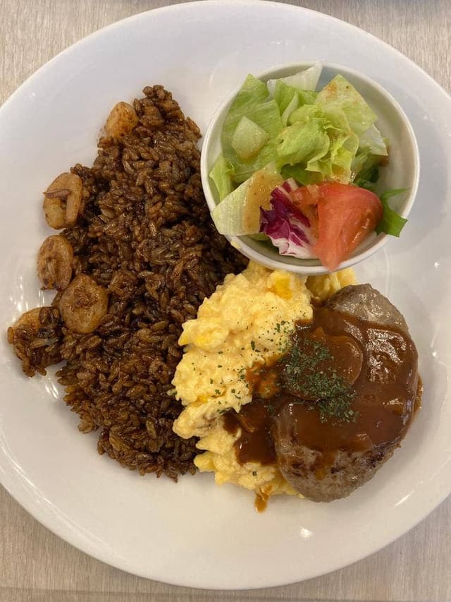 シャロン岡山空港店 - サブ画像1