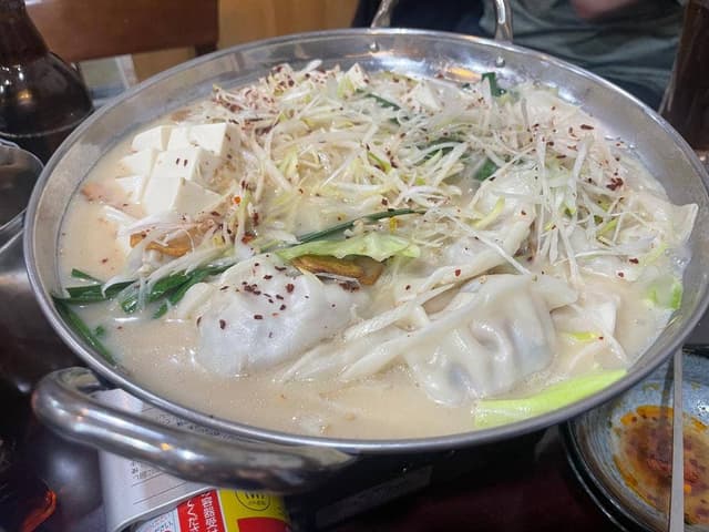 大衆中華酒場 餃子の西丸 - サブ画像1