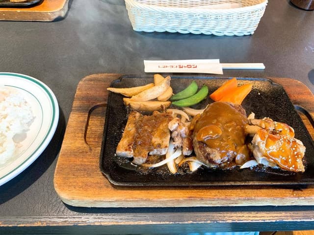 レストラン シャロン 柏原店 - サブ画像2