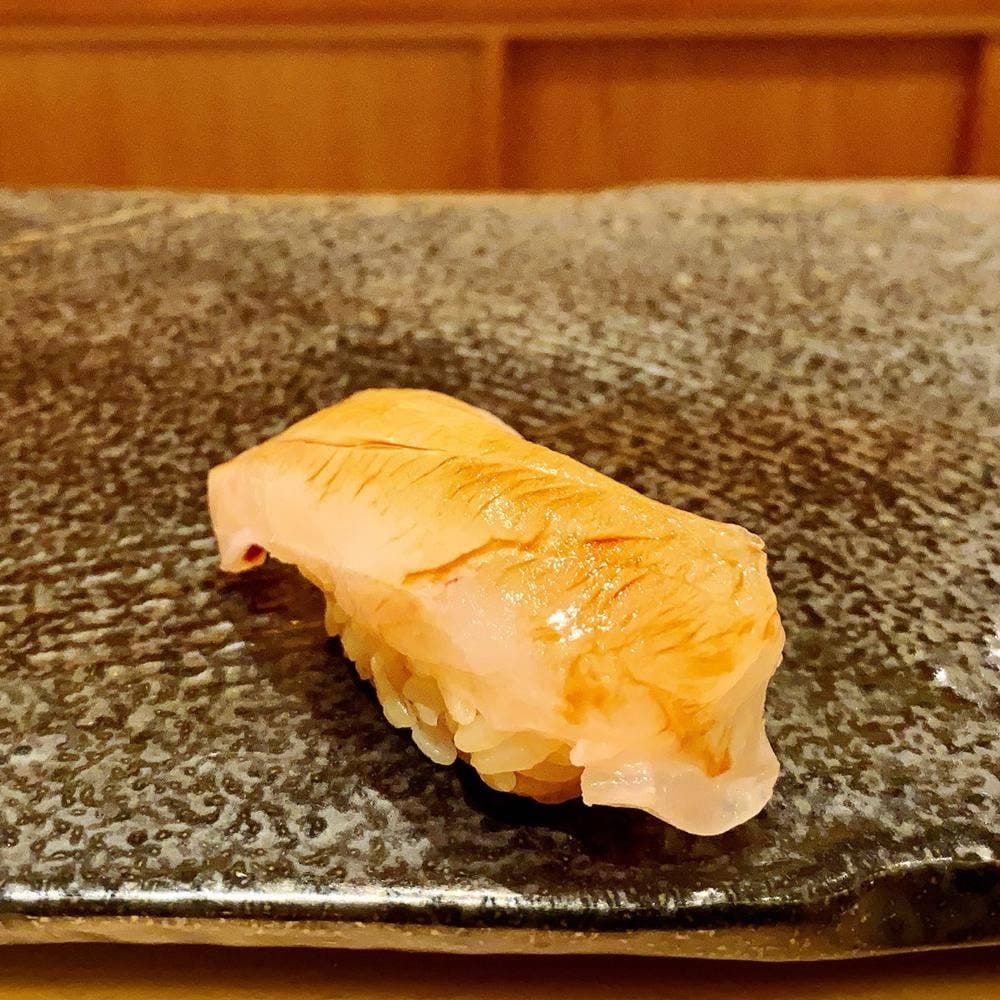 鮨 花おか