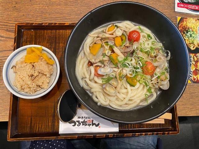 伊予の手造りうどん 名代 つるちゃん 衣山店 - サブ画像1