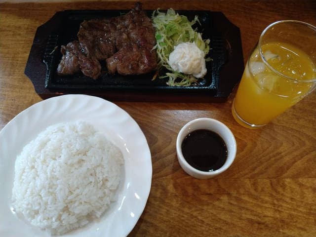 グリル COWCOW亭 - サブ画像1
