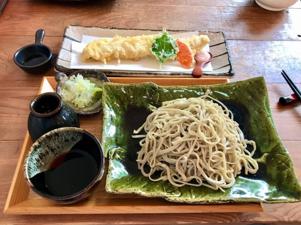 soba de cafe とら吉