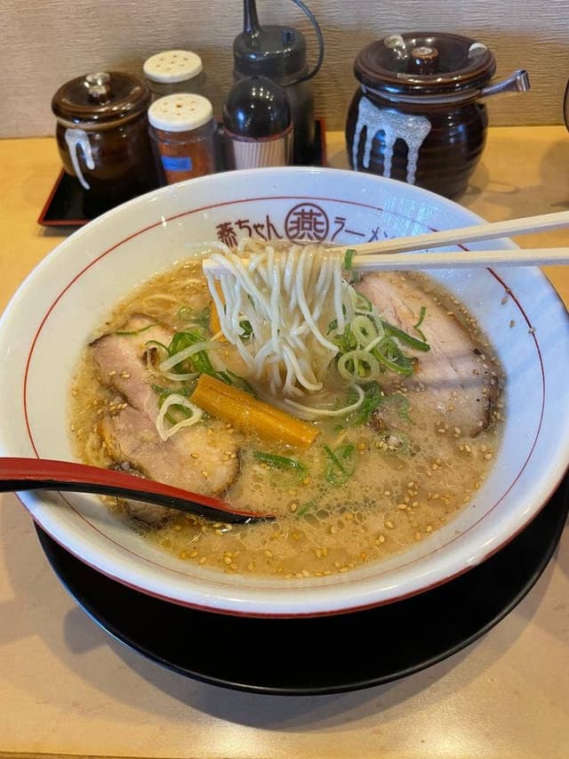 燕ちゃんラーメン - サブ画像1